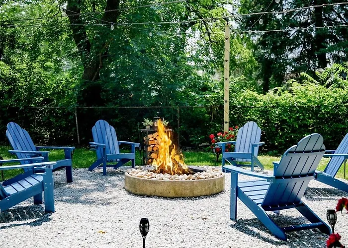 Sleeps 18 • 7Br • Gym • Game Room • Theater Ferienhaus *