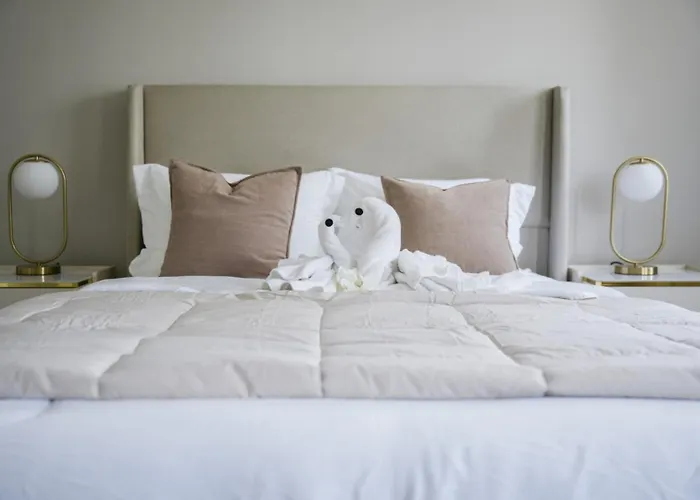 Sleeps 18 • 7br • Gym • Game • Theater